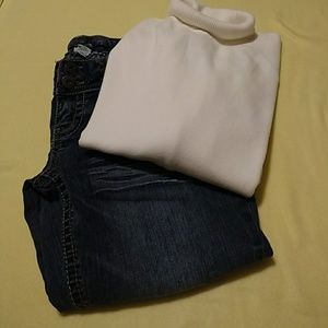 Sweater Turtle Neck Top